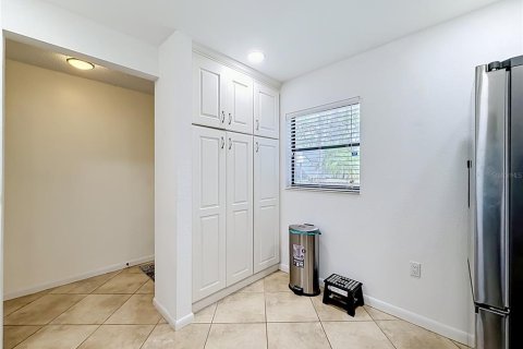 Купить кондоминиум в Клируотер, Флорида 7 комнат, 103.12м2, № 2110356 - фото 8
