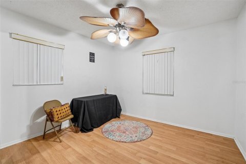 Condominio en venta en Pinellas Park, Florida, 3 dormitorios, 157.93 m2 № 2222250 - foto 24
