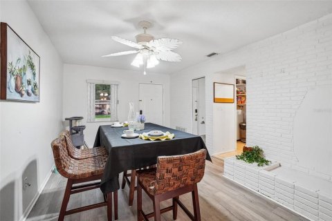Condominio en venta en Pinellas Park, Florida, 3 dormitorios, 157.93 m2 № 2222250 - foto 8