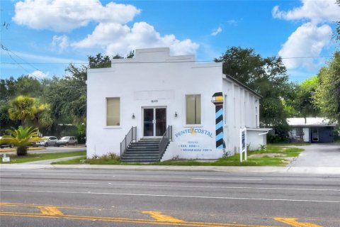 Immobilier commercial à Winter Haven, Floride 432 m2 № 2102920