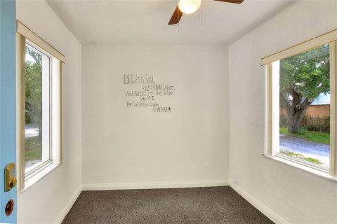 Immobilier commercial à louer à Winter Haven, Floride: 432 m2 № 2102920 - photo 17