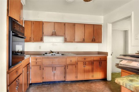 Immobilier commercial à louer à Winter Haven, Floride: 432 m2 № 2102920 - photo 29