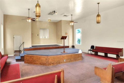 Immobilier commercial à louer à Winter Haven, Floride: 432 m2 № 2102920 - photo 13