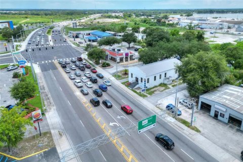 Immobilier commercial à louer à Winter Haven, Floride: 432 m2 № 2102920 - photo 3