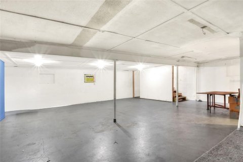 Immobilier commercial à louer à Winter Haven, Floride: 432 m2 № 2102920 - photo 22