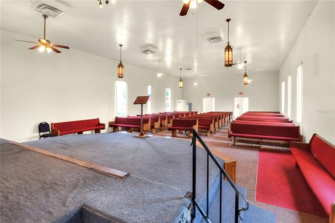 Immobilier commercial à louer à Winter Haven, Floride: 432 m2 № 2102920 - photo 14