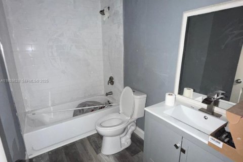 Купить виллу или дом в Себринг, Флорида 3 спальни, 116.5м2, № 1987081 - фото 3