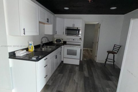 Купить виллу или дом в Себринг, Флорида 3 спальни, 116.5м2, № 1987081 - фото 8