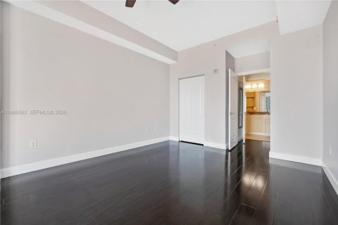 Купить кондоминиум в Холливуд, Флорида 1 спальня, 73.86м2, № 2056986 - фото 20