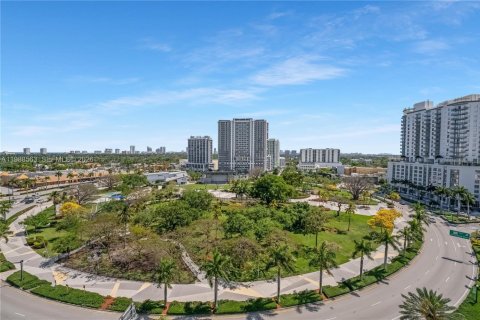 Купить кондоминиум в Холливуд, Флорида 1 спальня, 73.86м2, № 2056986 - фото 3