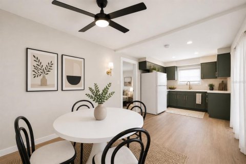 Villa ou maison à vendre à Tarpon Springs, Floride: 2 chambres, 257.53 m2 № 2137476 - photo 5