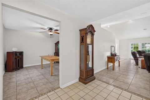 Villa ou maison à vendre à Eustis, Floride: 3 chambres, 217.76 m2 № 2415573 - photo 19
