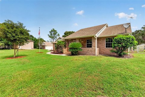 Villa ou maison à vendre à Eustis, Floride: 3 chambres, 217.76 m2 № 2415573 - photo 13