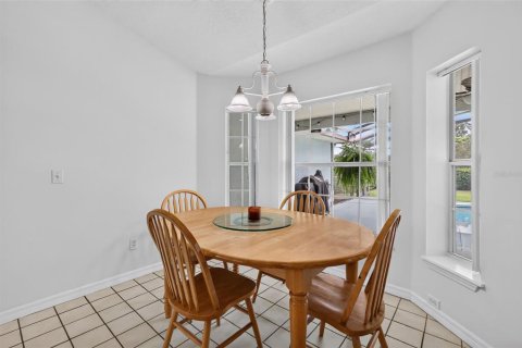 Villa ou maison à vendre à Eustis, Floride: 3 chambres, 217.76 m2 № 2415573 - photo 24