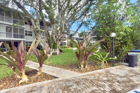 Condo in Fort Lauderdale, Florida, 1 bedroom  № 2177353