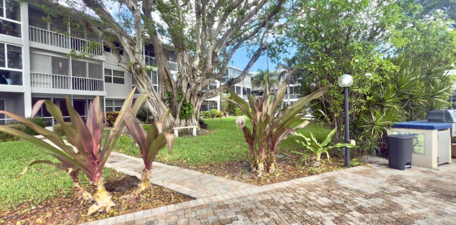 Condo in Fort Lauderdale, Florida, 1 bedroom № 2177353