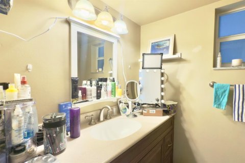 Condo in Fort Lauderdale, Florida, 1 bedroom № 2177353 - photo 25