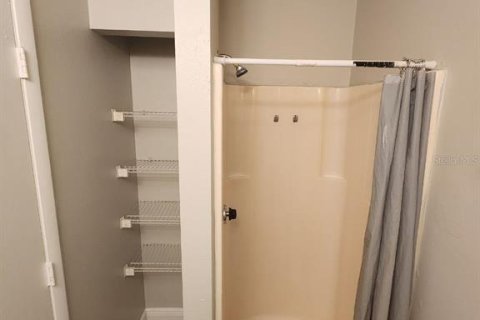 Apartment in Bradenton, Florida 3 bedrooms, 94.57 sq.m. № 2157644 - photo 15