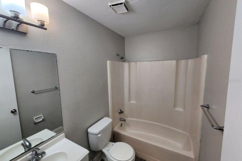 Apartment in Bradenton, Florida 3 bedrooms, 94.57 sq.m. № 2157644 - photo 19
