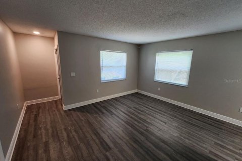 Apartment in Bradenton, Florida 3 bedrooms, 94.57 sq.m. № 2157644 - photo 10