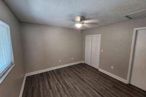 Apartment in Bradenton, Florida 3 bedrooms, 94.57 sq.m. № 2157644 - photo 11