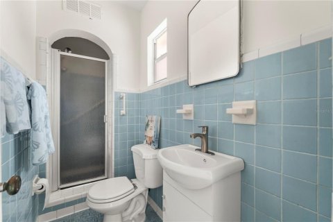Villa ou maison à vendre à Saint Petersburg, Floride: 4 chambres, 211.82 m2 № 2147559 - photo 18