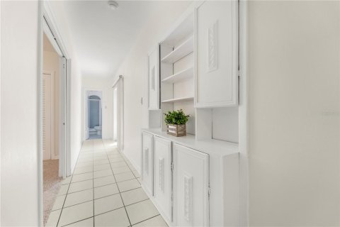 Villa ou maison à vendre à Saint Petersburg, Floride: 4 chambres, 211.82 m2 № 2147559 - photo 17