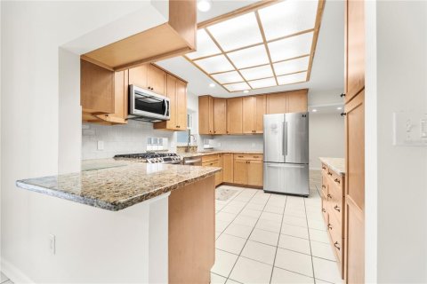 Villa ou maison à vendre à Saint Petersburg, Floride: 4 chambres, 211.82 m2 № 2147559 - photo 8