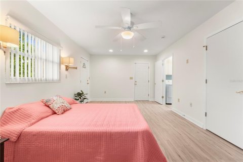 Villa ou maison à vendre à Saint Petersburg, Floride: 4 chambres, 211.82 m2 № 2147559 - photo 22