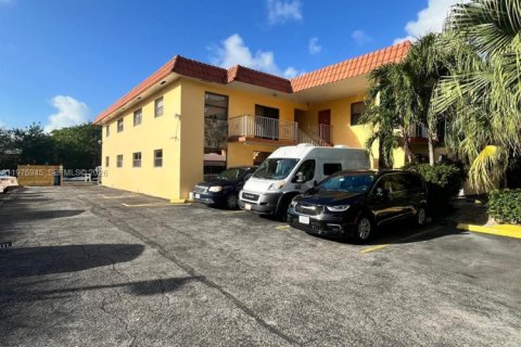 Condominio en venta en North Miami Beach, Florida, 1 dormitorio, 60.67 m2 № 2044418 - foto 15