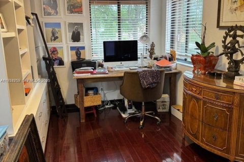 Casa en venta en Plantation, Florida, 3 dormitorios, 203.08 m2 № 1982451 - foto 21