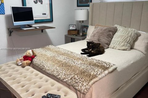 Casa en venta en Plantation, Florida, 3 dormitorios, 203.08 m2 № 1982451 - foto 23