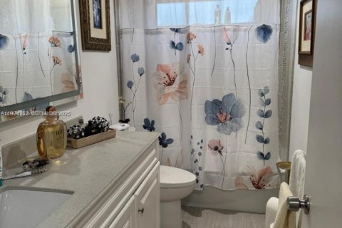 Casa en venta en Plantation, Florida, 3 dormitorios, 203.08 m2 № 1982451 - foto 26