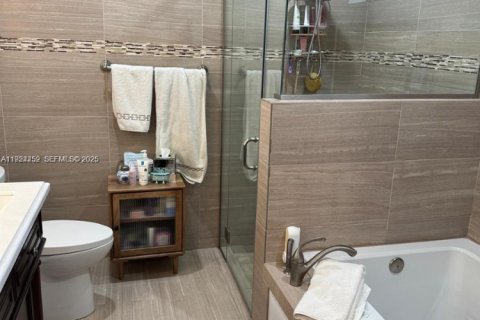 Casa en venta en Plantation, Florida, 3 dormitorios, 203.08 m2 № 1982451 - foto 29