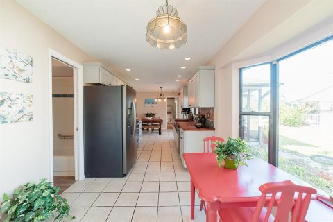 House in Nokomis, Florida 2 bedrooms, 108.51 sq.m. № 1529027 - photo 11