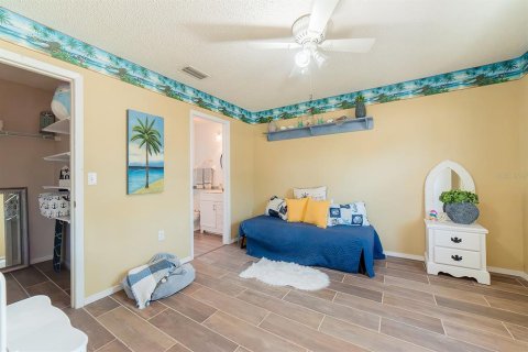 House in Nokomis, Florida 2 bedrooms, 108.51 sq.m. № 1529027 - photo 21