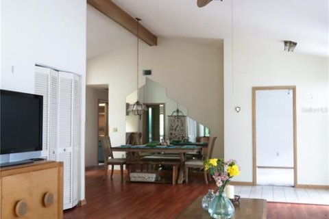 House in Homosassa, Florida 3 bedrooms, 133.78 sq.m. № 1582478 - photo 29