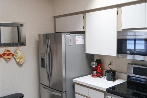 House in Homosassa, Florida 3 bedrooms, 133.78 sq.m. № 1582478 - photo 27