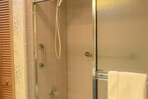 House in Homosassa, Florida 3 bedrooms, 133.78 sq.m. № 1582478 - photo 9