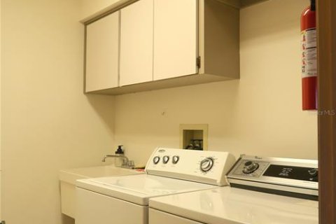 House in Homosassa, Florida 3 bedrooms, 133.78 sq.m. № 1582478 - photo 26