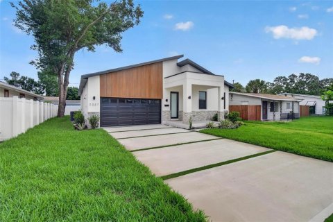 Villa ou maison à vendre à Saint Petersburg, Floride: 3 chambres, 182.09 m2 № 2280582 - photo 2