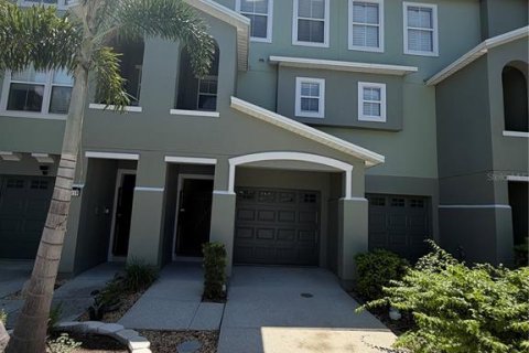 Touwnhouse à vendre à Tampa, Floride: 2 chambres, 111.48 m2 № 2107659 - photo 2