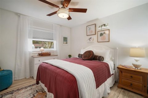 Casa en venta en Brandon, Florida, 4 dormitorios, 144.09 m2 № 2383896 - foto 16