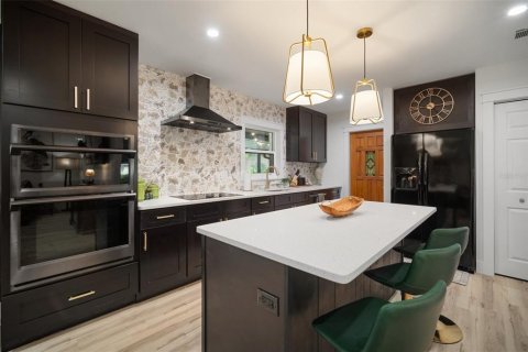 Casa en venta en Brandon, Florida, 4 dormitorios, 144.09 m2 № 2383896 - foto 4