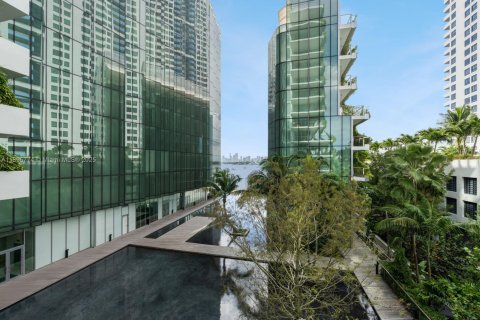 Condo in Miami Beach, Florida, 3 bedrooms  № 1948120 - photo 24