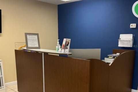 Commercial property in Titusville, Florida 40.41 sq.m. № 1906369 - photo 3