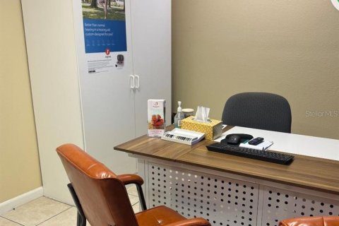 Commercial property in Titusville, Florida 40.41 sq.m. № 1906369 - photo 5