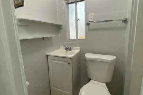 Снять в аренду квартиру в Уэст-Палм-Бич, Флорида 1 спальня, 57.23м2, № 1231287 - фото 1