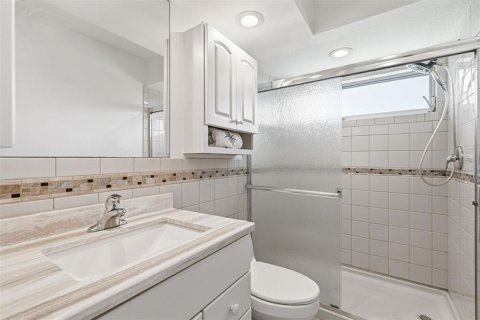House in Port Charlotte, Florida 2 bedrooms, 140.65 sq.m. № 2155727 - photo 22