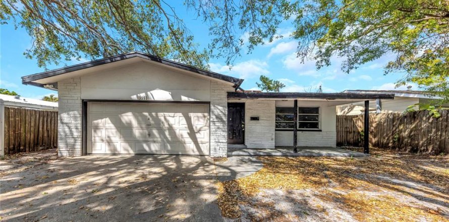 Casa en Saint Petersburg, Florida 2 dormitorios, 129.13 m2 № 1717236
